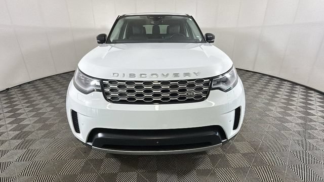 Used 2024 Land Rover Discovery S AWD/4WD image 7
