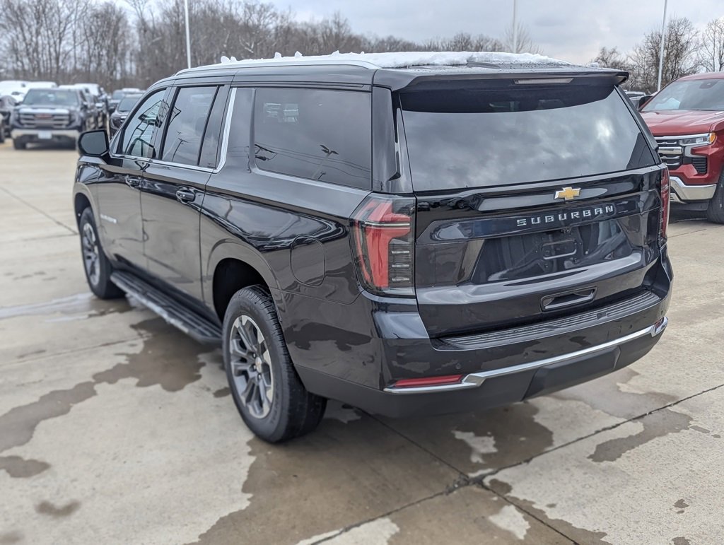 New 2026 Chevrolet Suburban LS w/ Max Trailering Package image 8
