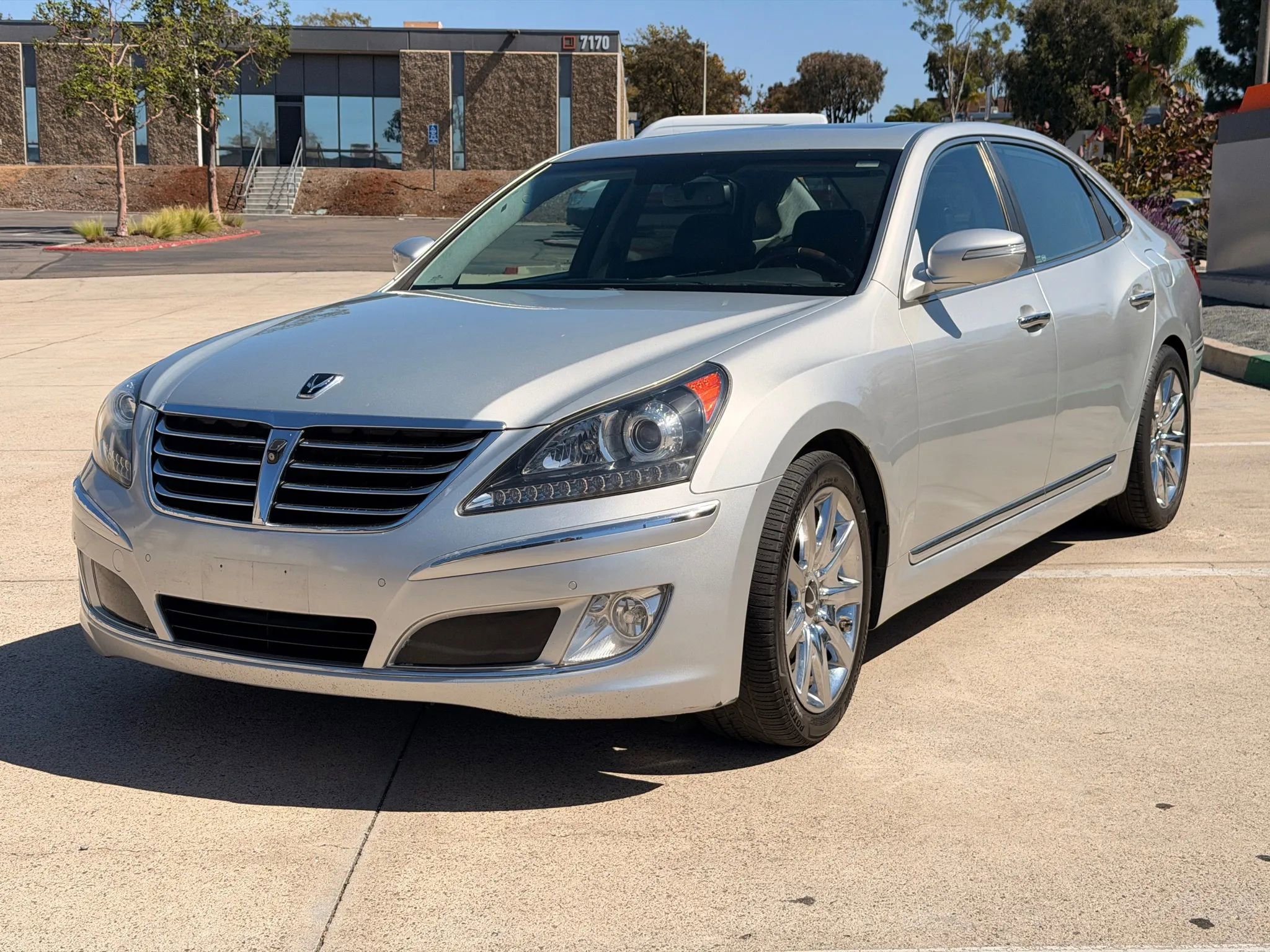 Used 2013 Hyundai Equus Ultimate