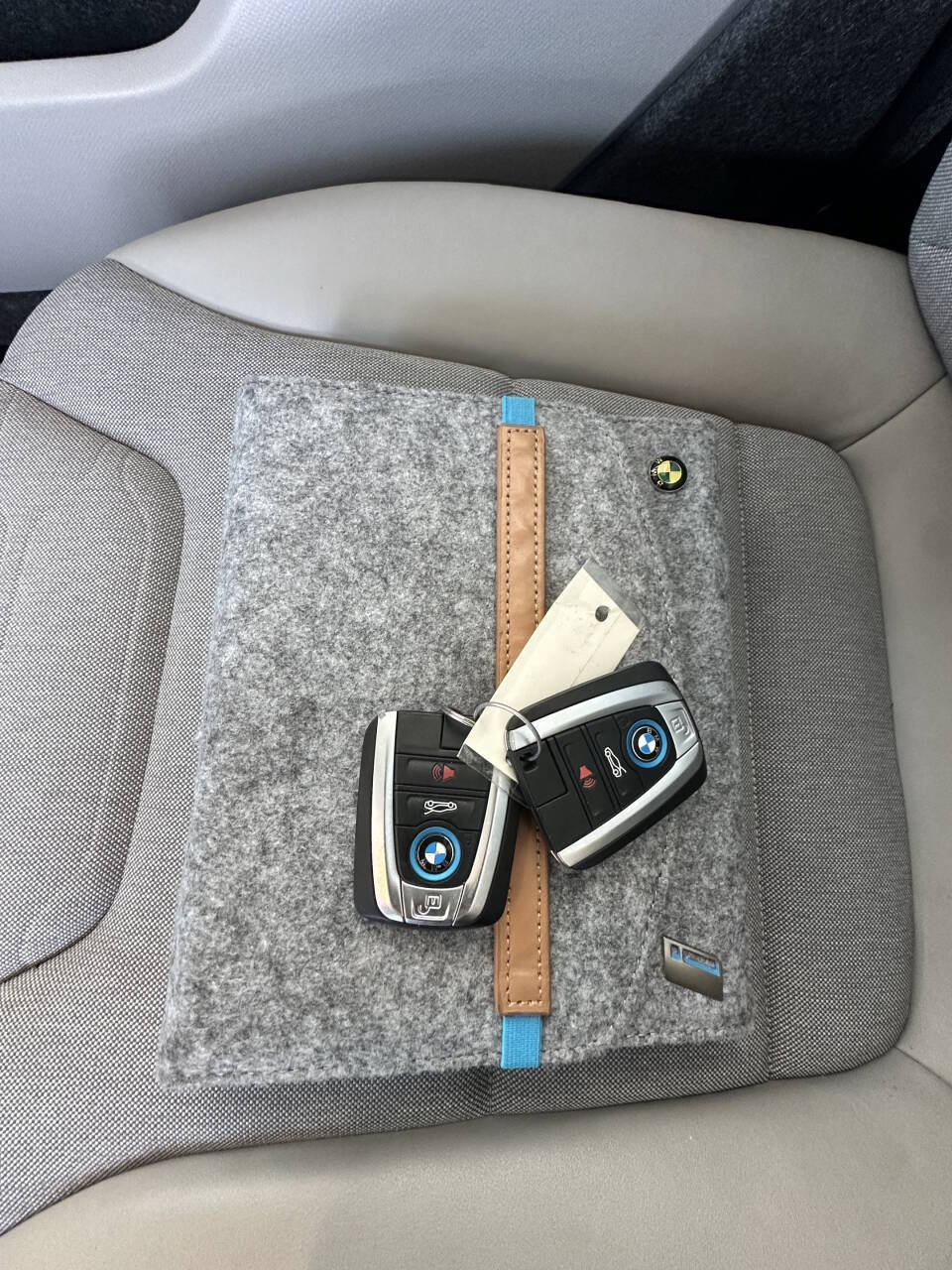 Used 2015 BMW i3 w/ Range Extender RWD image 18