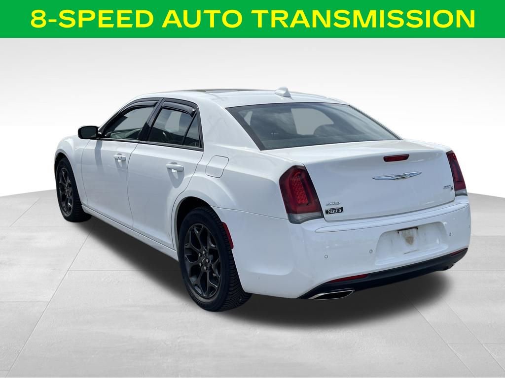 Used 2019 Chrysler 300 S w/ 300S Premium Group AWD/4WD image 10
