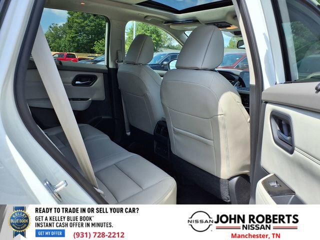 Used 2023 Nissan Rogue SL w/ SL Premium Package image 18