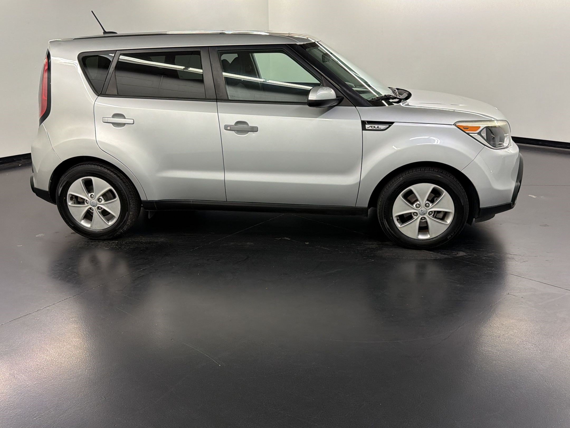 Used 2015 Kia Soul FWD image 8