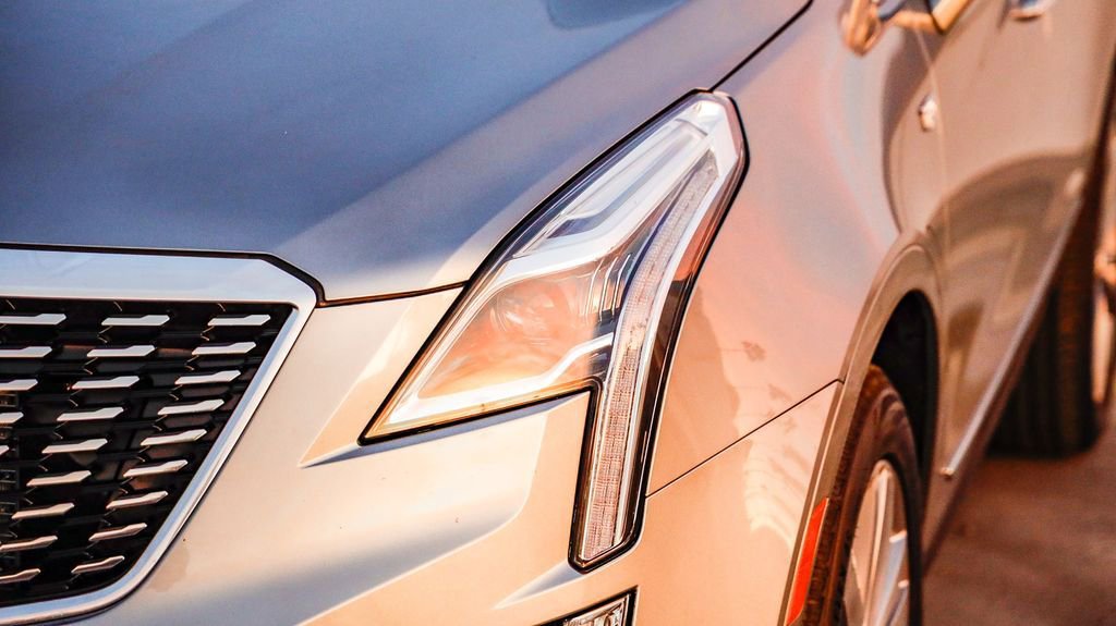 Used 2024 Cadillac XT5 Premium Luxury image 5