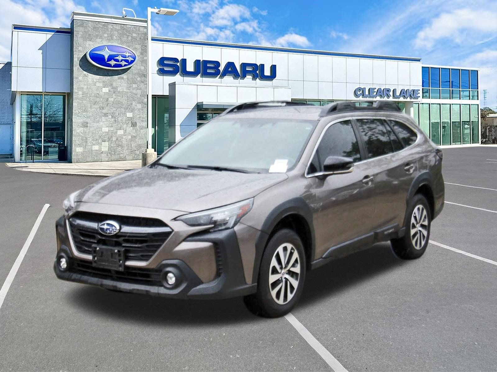 Used 2023 Subaru Outback Premium AWD/4WD image 3