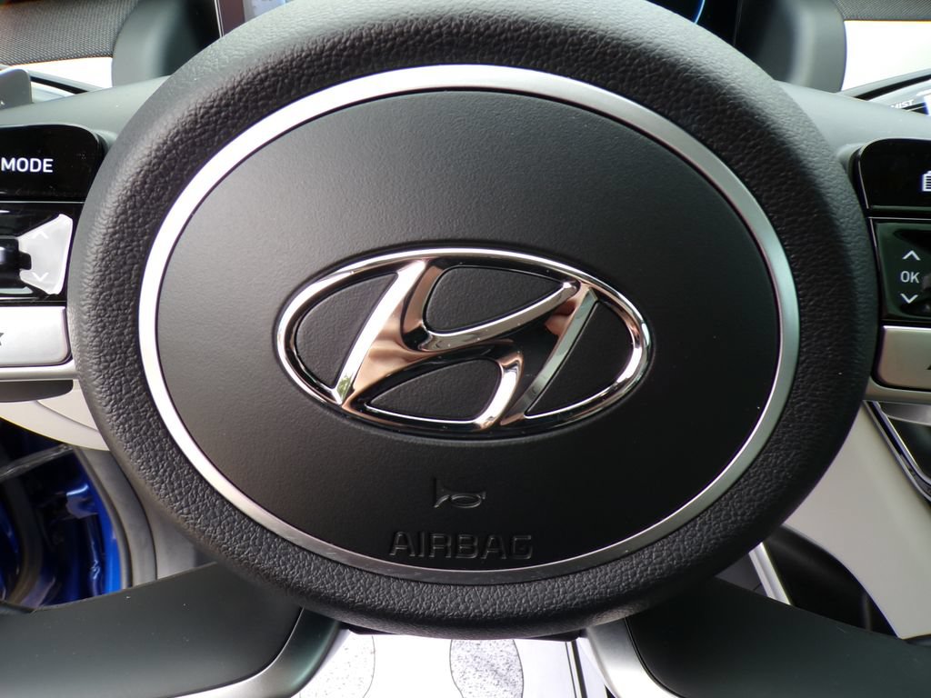 Used 2022 Hyundai Tucson Limited AWD/4WD image 32