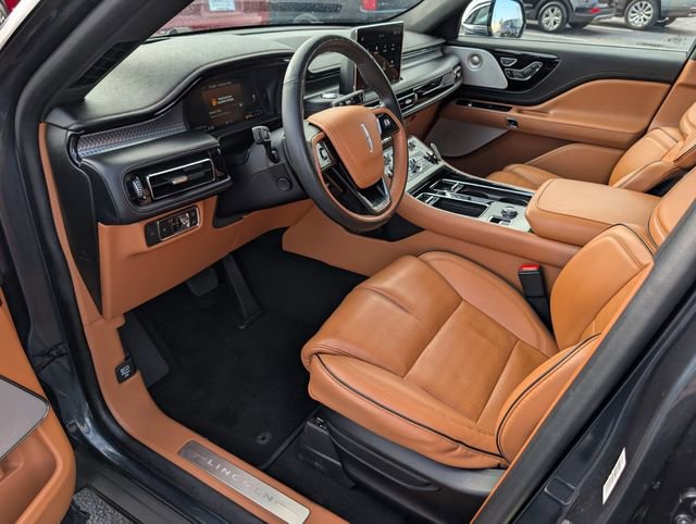Used 2021 Lincoln Aviator Black Label w/ Dynamic Handling Package AWD/4WD image 11