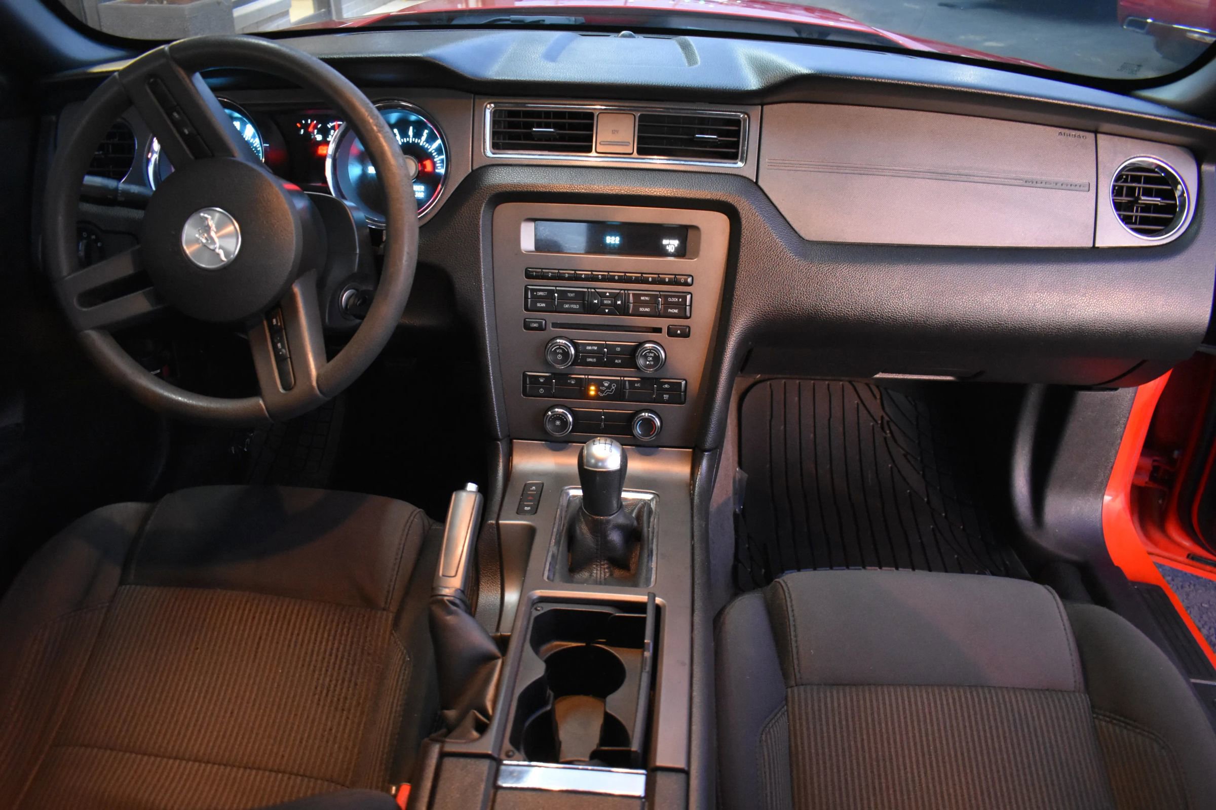 Used 2012 Ford Mustang Coupe image 12