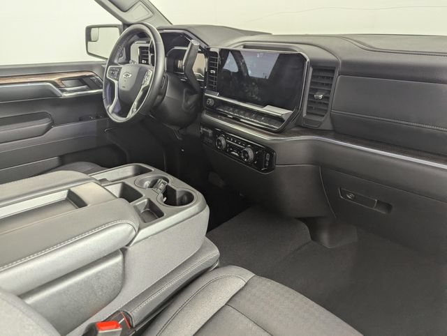 Used 2024 Chevrolet Silverado 1500 RST w/ Redline Edition AWD/4WD image 21