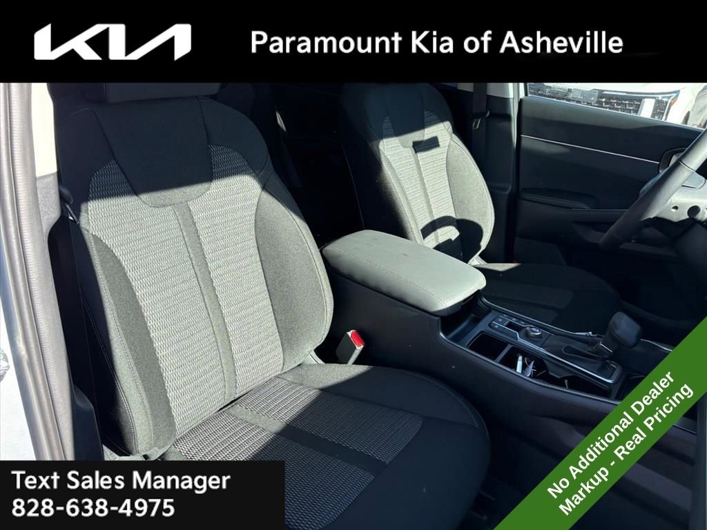 New 2026 Kia Sorento LX image 17