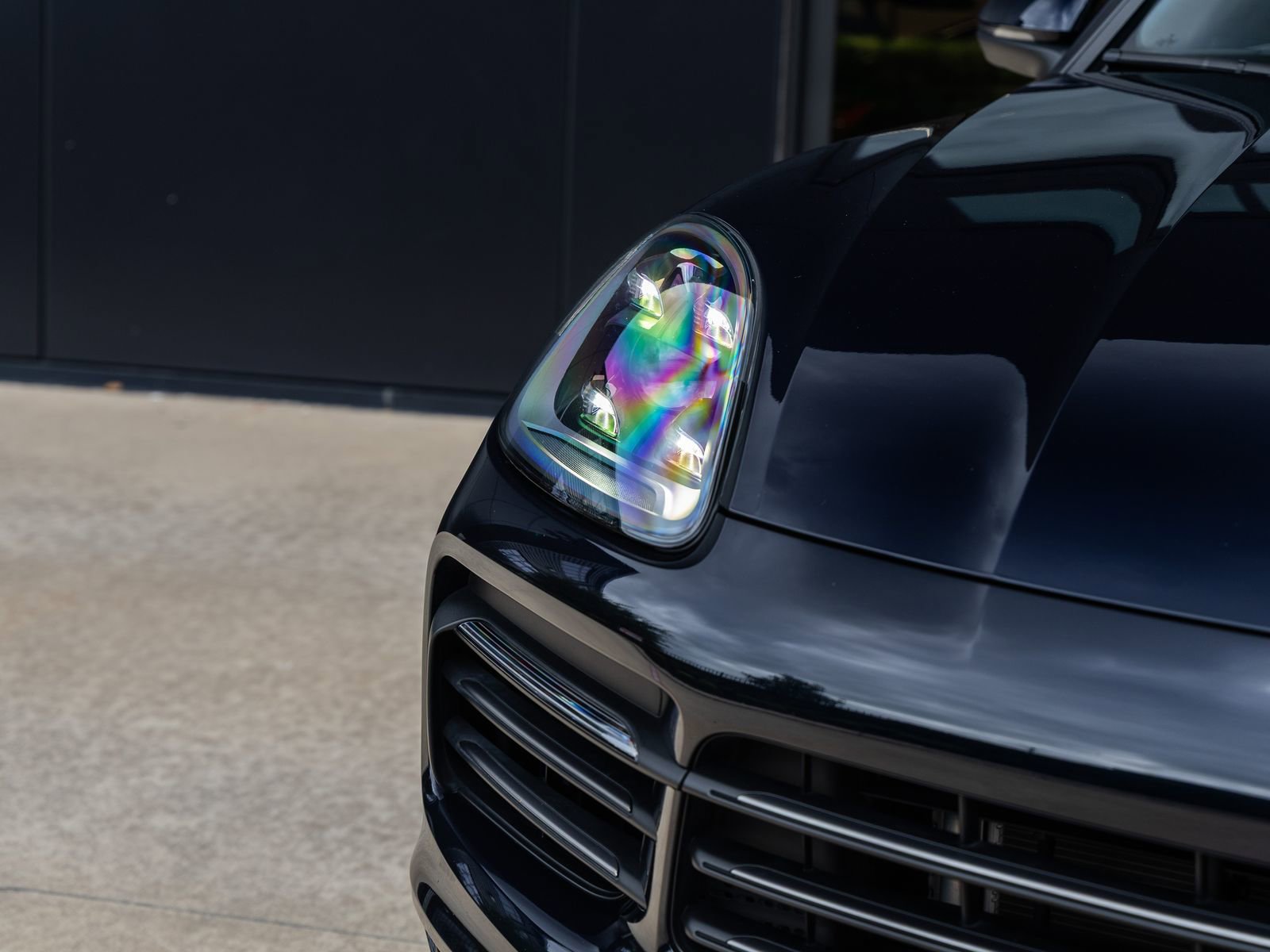 Certified 2023 Porsche Cayenne S Platinum image 18