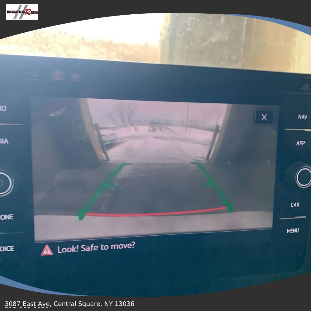 Used 2025 Volkswagen Jetta SEL image 18