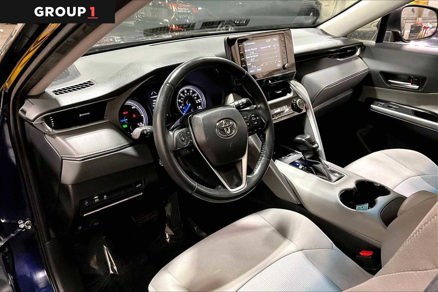 Certified 2021 Toyota Venza LE image 17