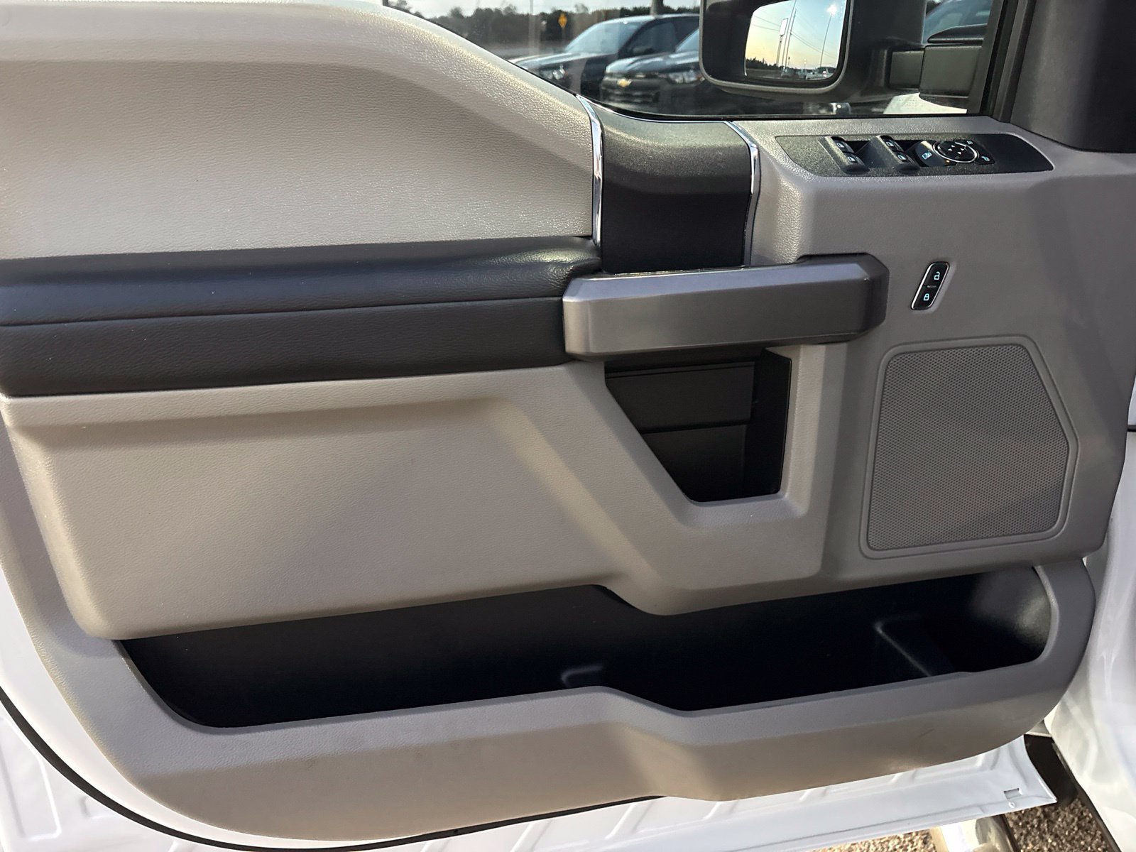 Used 2019 Ford F250 XLT w/ XLT Value Package AWD/4WD image 10
