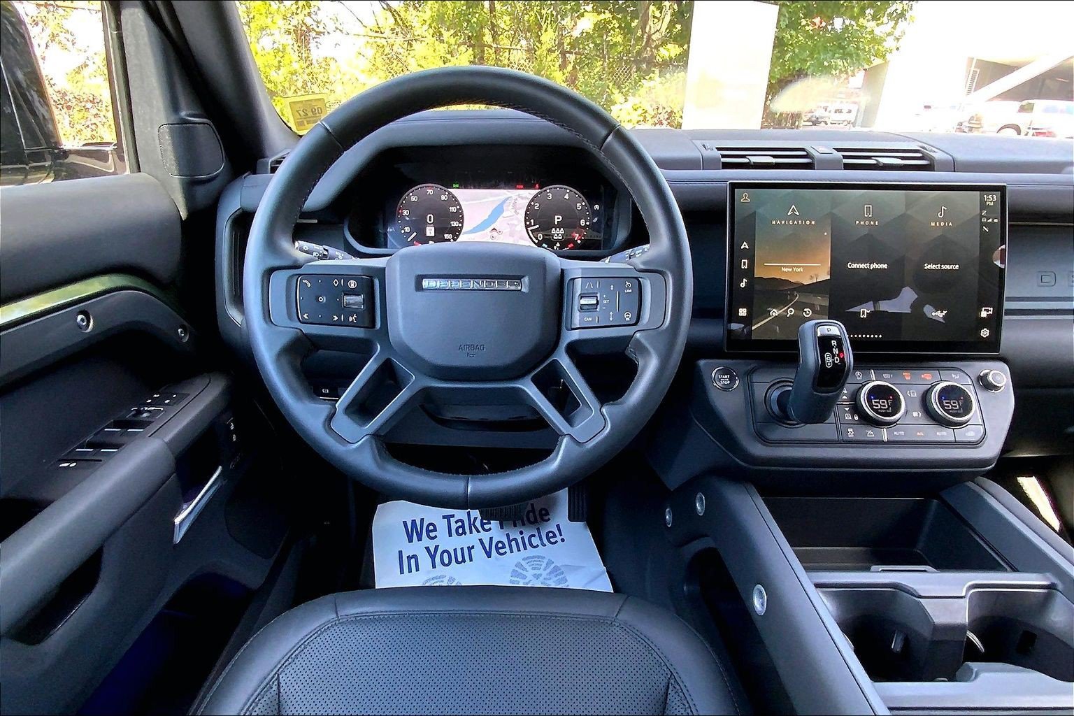 Certified 2026 Land Rover Defender 110 X-Dynamic SE AWD/4WD image 5