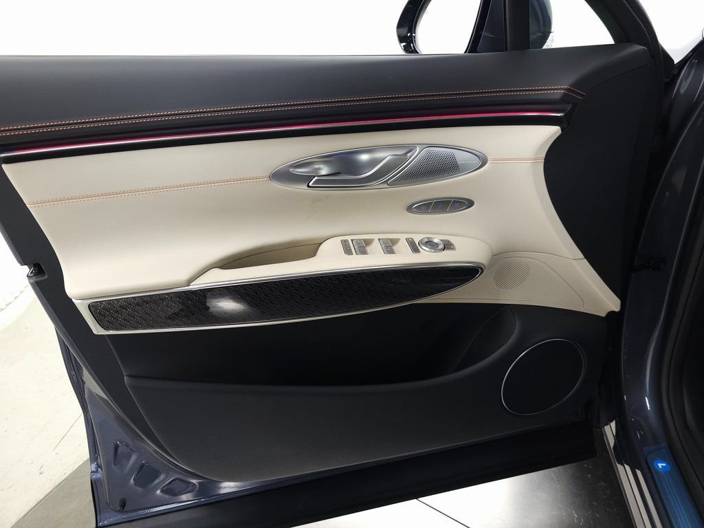 Used 2026 Genesis GV70 3.5T Sport Prestige AWD/4WD image 9