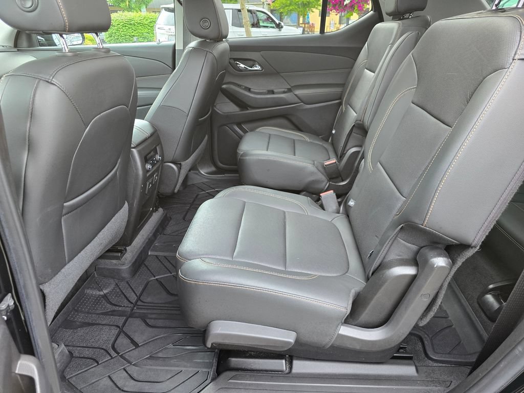 Used 2019 Chevrolet Traverse Premier w/ Redline Edition FWD image 20