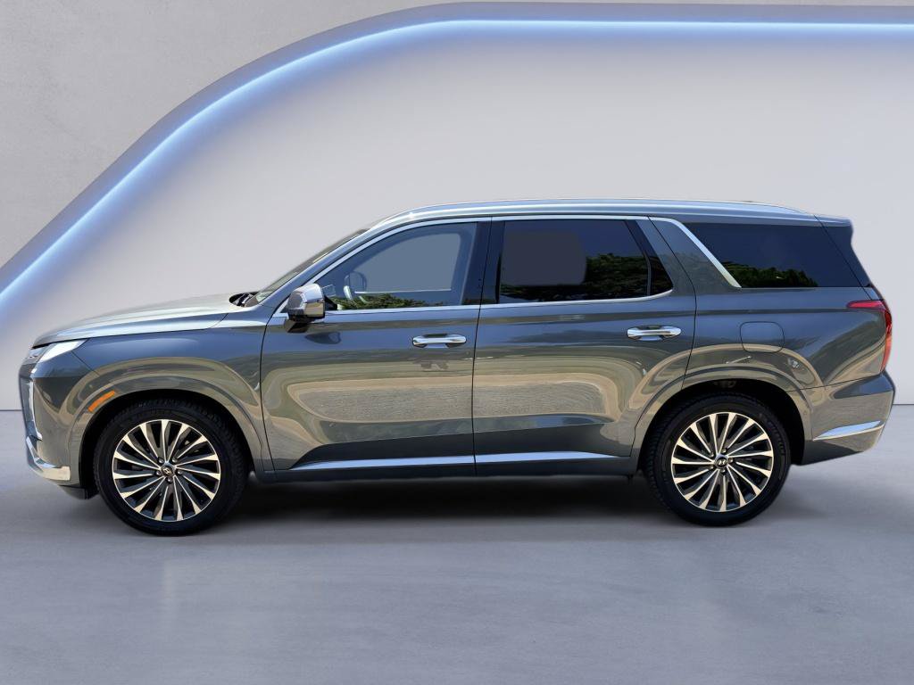 Used 2023 Hyundai Palisade Calligraphy AWD/4WD image 2