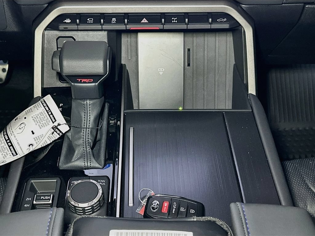 New 2026 Toyota Tundra Platinum AWD/4WD image 11