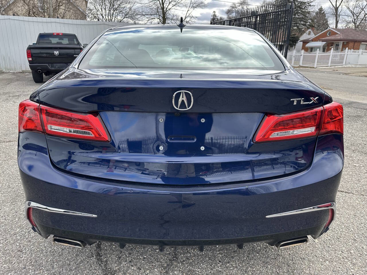 Used 2018 Acura TLX V6 image 6