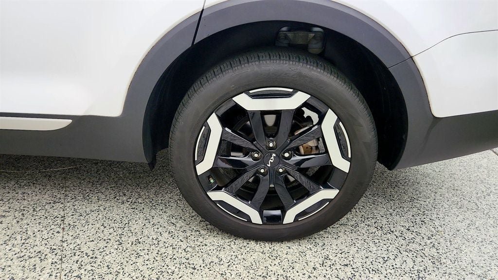 Used 2024 Kia Telluride S w/ S Sunroof Package AWD/4WD image 9