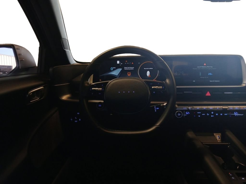 Certified 2024 Hyundai Ioniq 6 SEL RWD image 12
