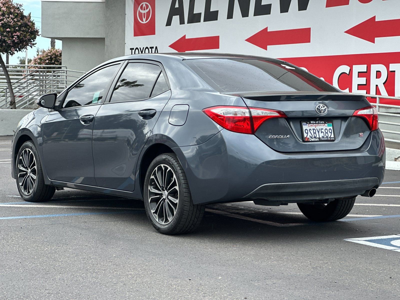 Used 2015 Toyota Corolla S image 3