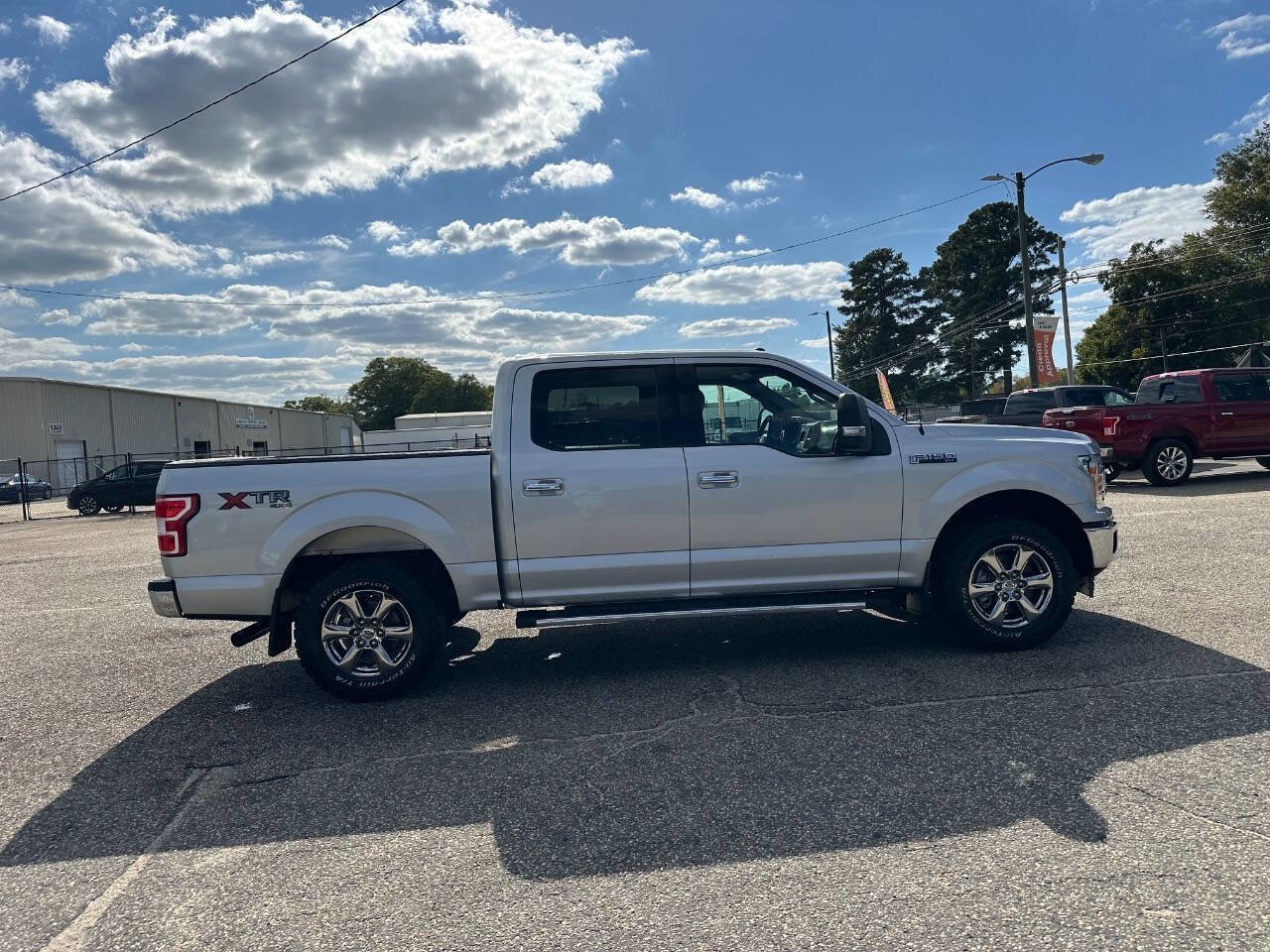 Used 2018 Ford F150 XLT w/ XTR Package image 10