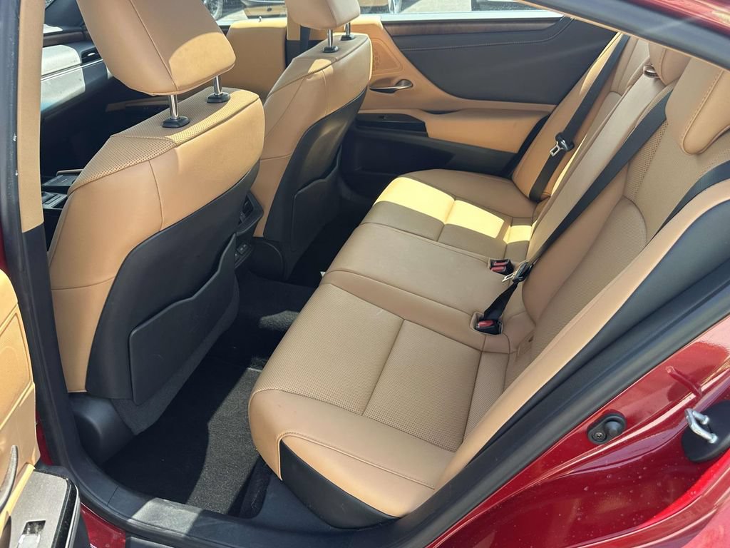 Used 2022 Lexus ES 350 w/ Premium Package FWD image 11