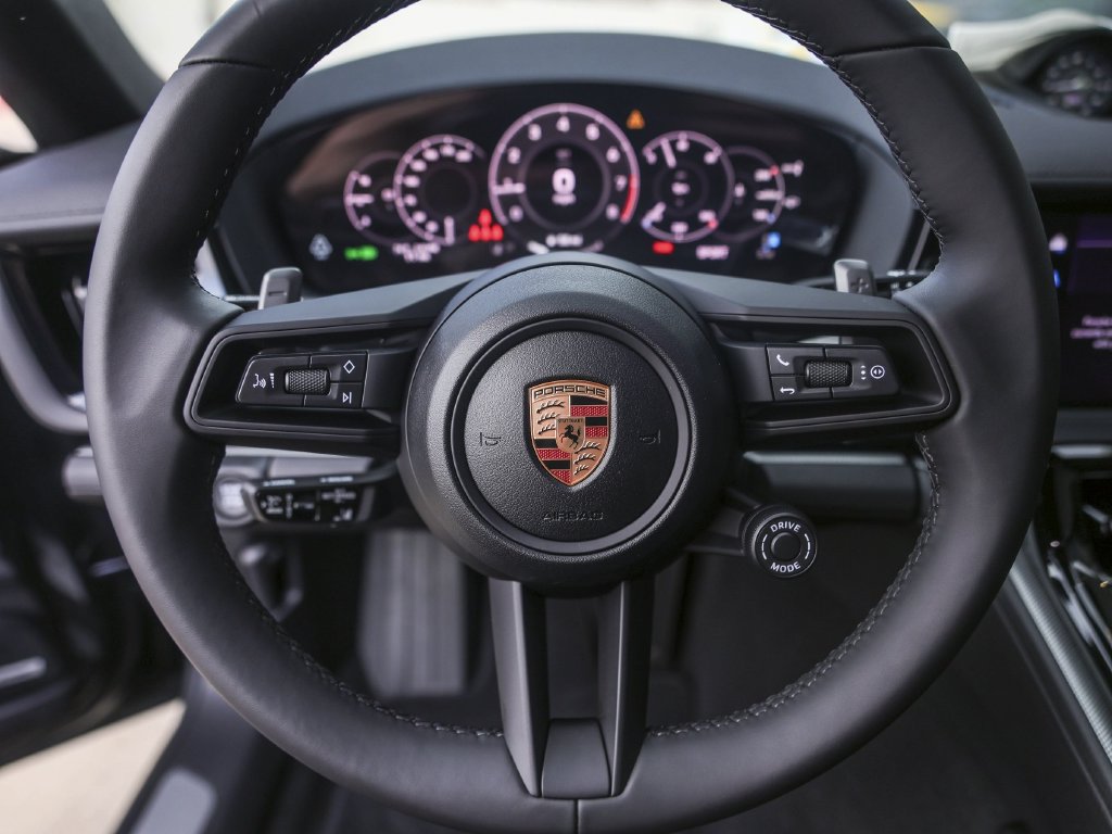 New 2026 Porsche Panamera RWD image 18