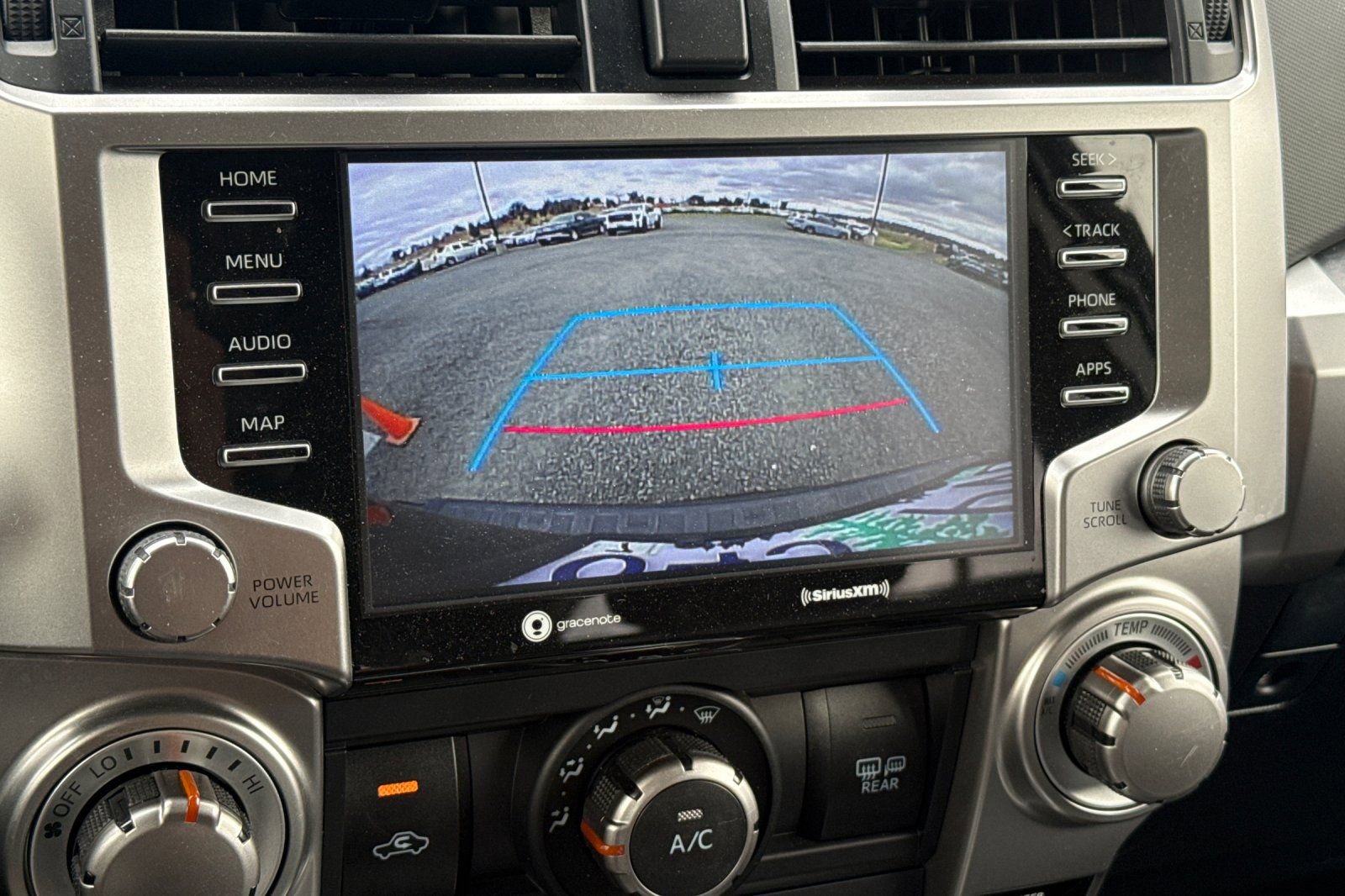 Used 2022 Toyota 4Runner TRD Sport AWD/4WD image 26