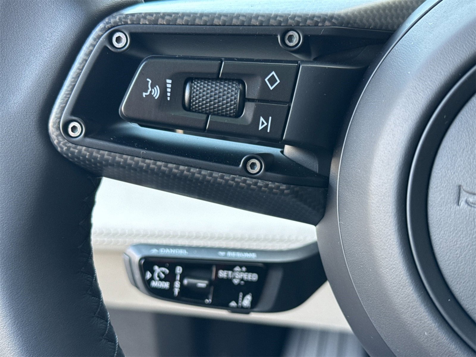 New 2026 Porsche Taycan Turbo S image 28