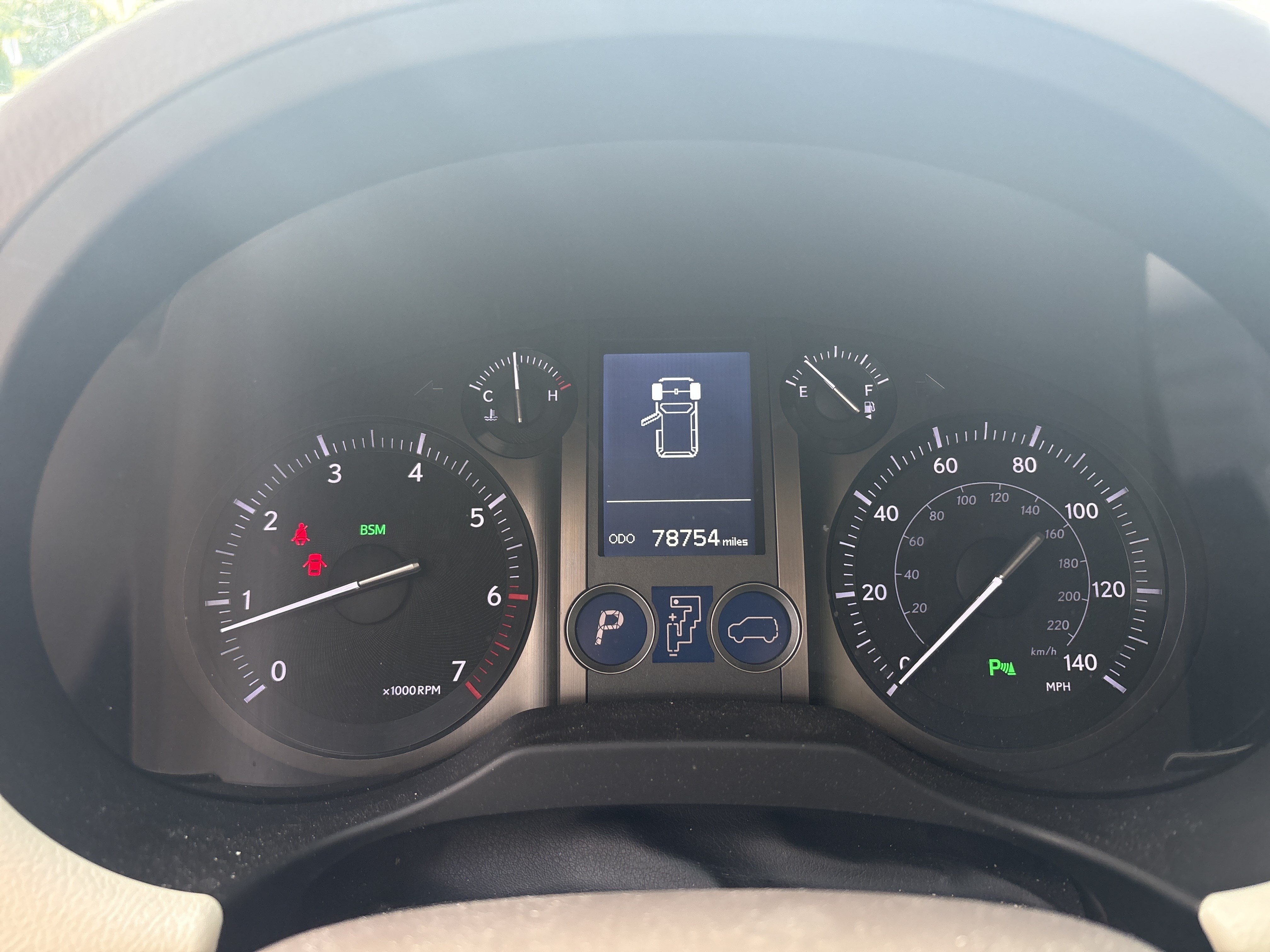 Used 2015 Lexus GX 460 w/ Premium Package AWD/4WD image 21