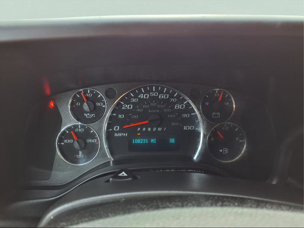 Used 2020 Chevrolet Express 3500 Extended w/ Driver Convenience Package image 14