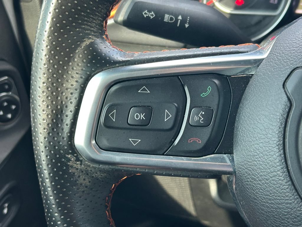 Used 2021 Jeep Gladiator Mojave AWD/4WD image 36