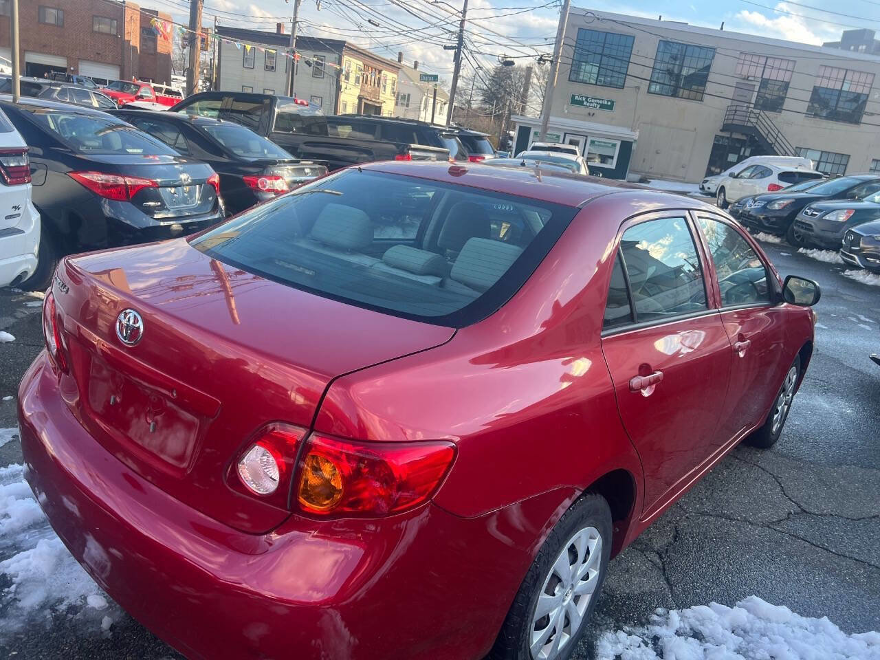 Used 2010 Toyota Corolla image 11
