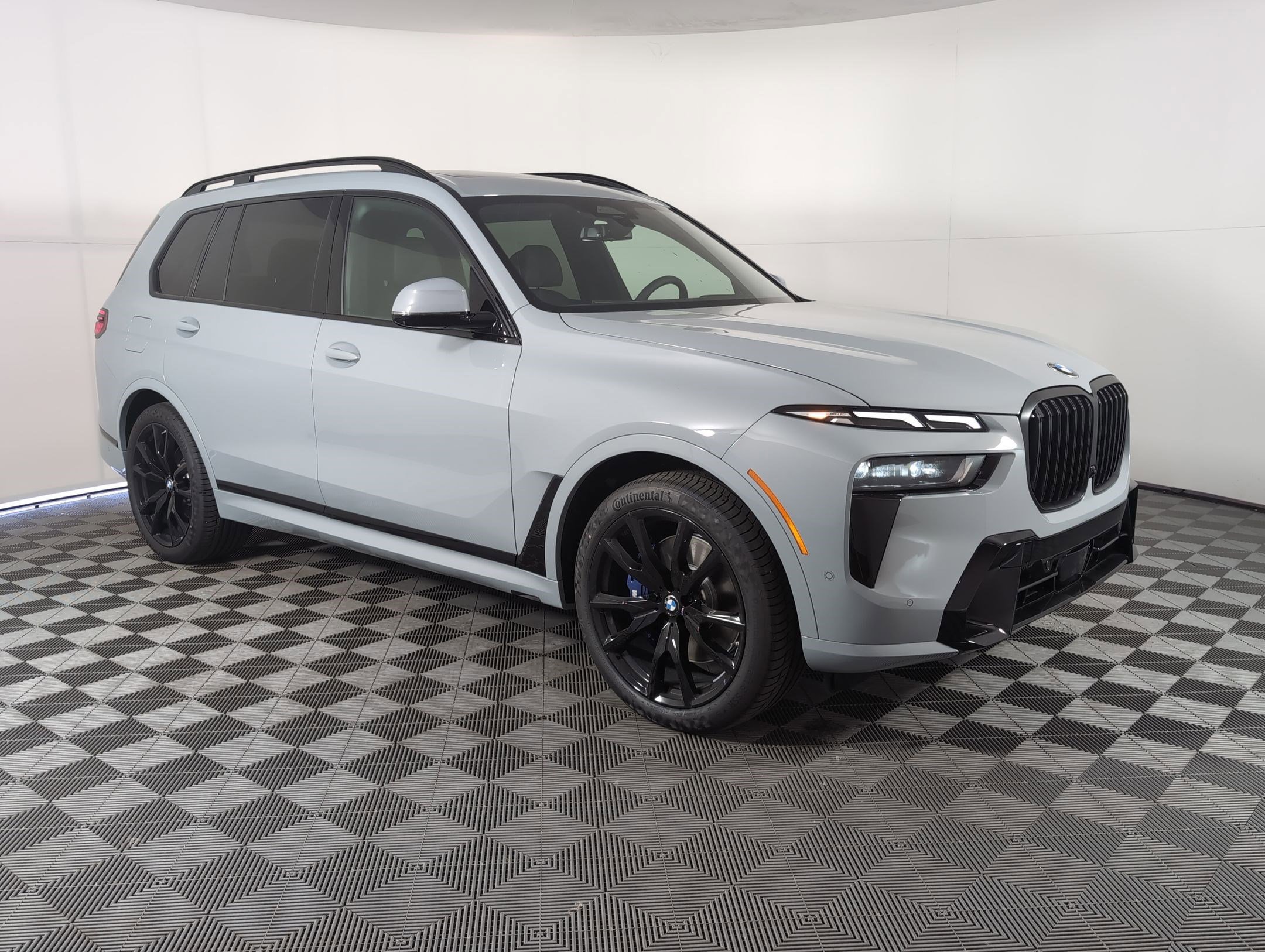 New 2026 BMW X7 xDrive40i w/ M Sport Package image 6