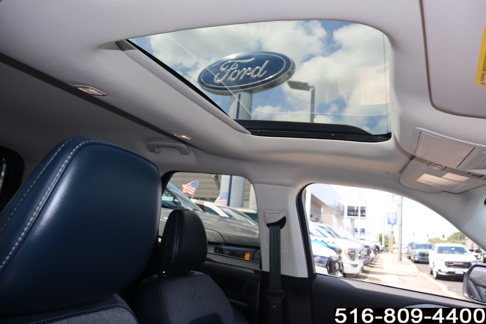 Used 2023 Ford Bronco Sport Outer Banks w/ Tech Package AWD/4WD image 17