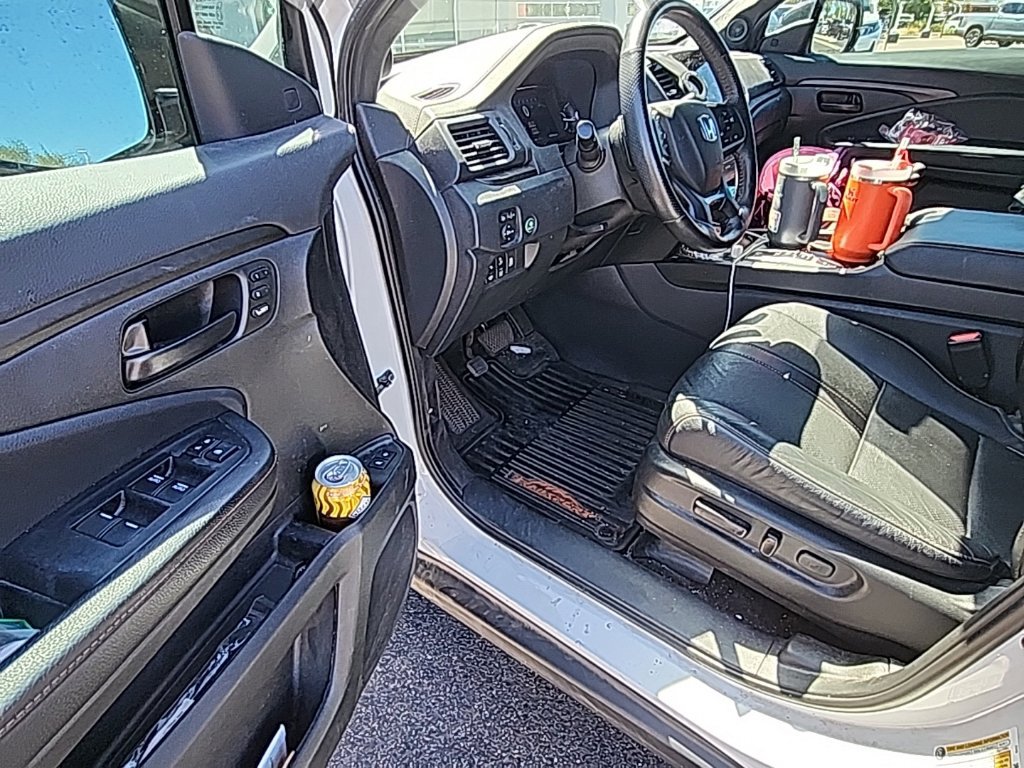 Certified 2024 Honda Passport TrailSport image 6