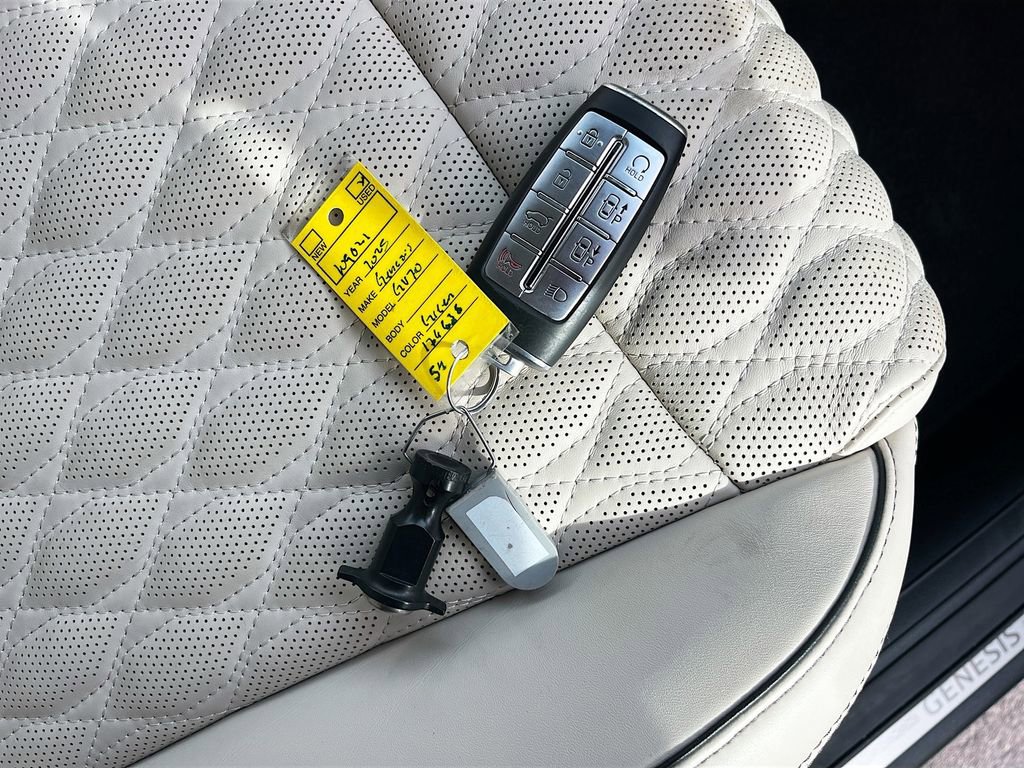 Used 2025 Genesis GV70 3.5T Sport w/ Sport Advanced Package image 34