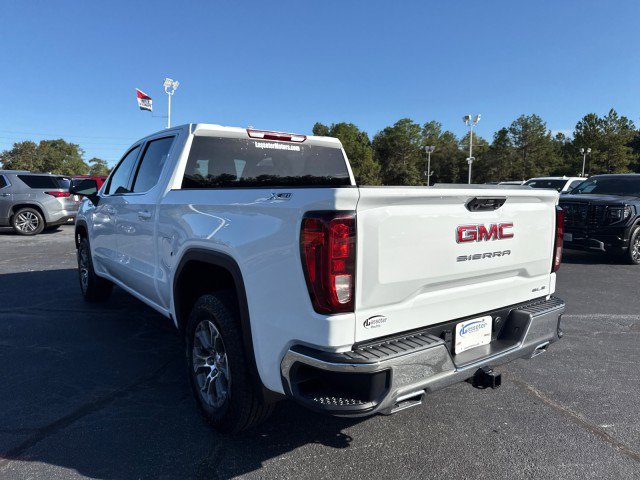 New 2026 GMC Sierra 1500 SLE image 6