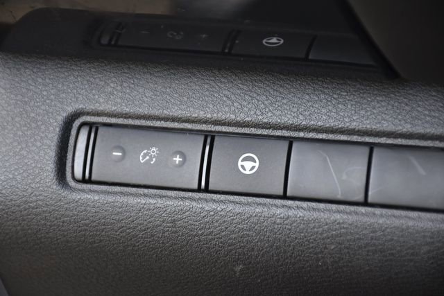 Used 2023 Nissan Pathfinder SV FWD image 20