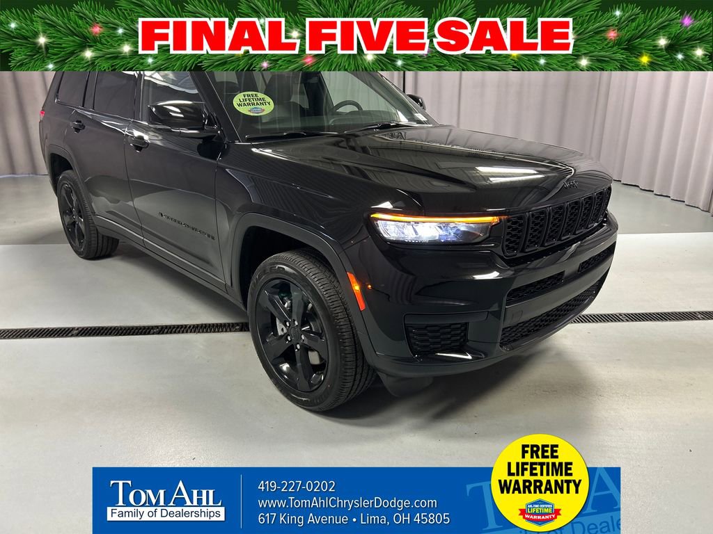 New 2025 Jeep Grand Cherokee L Laredo image 1