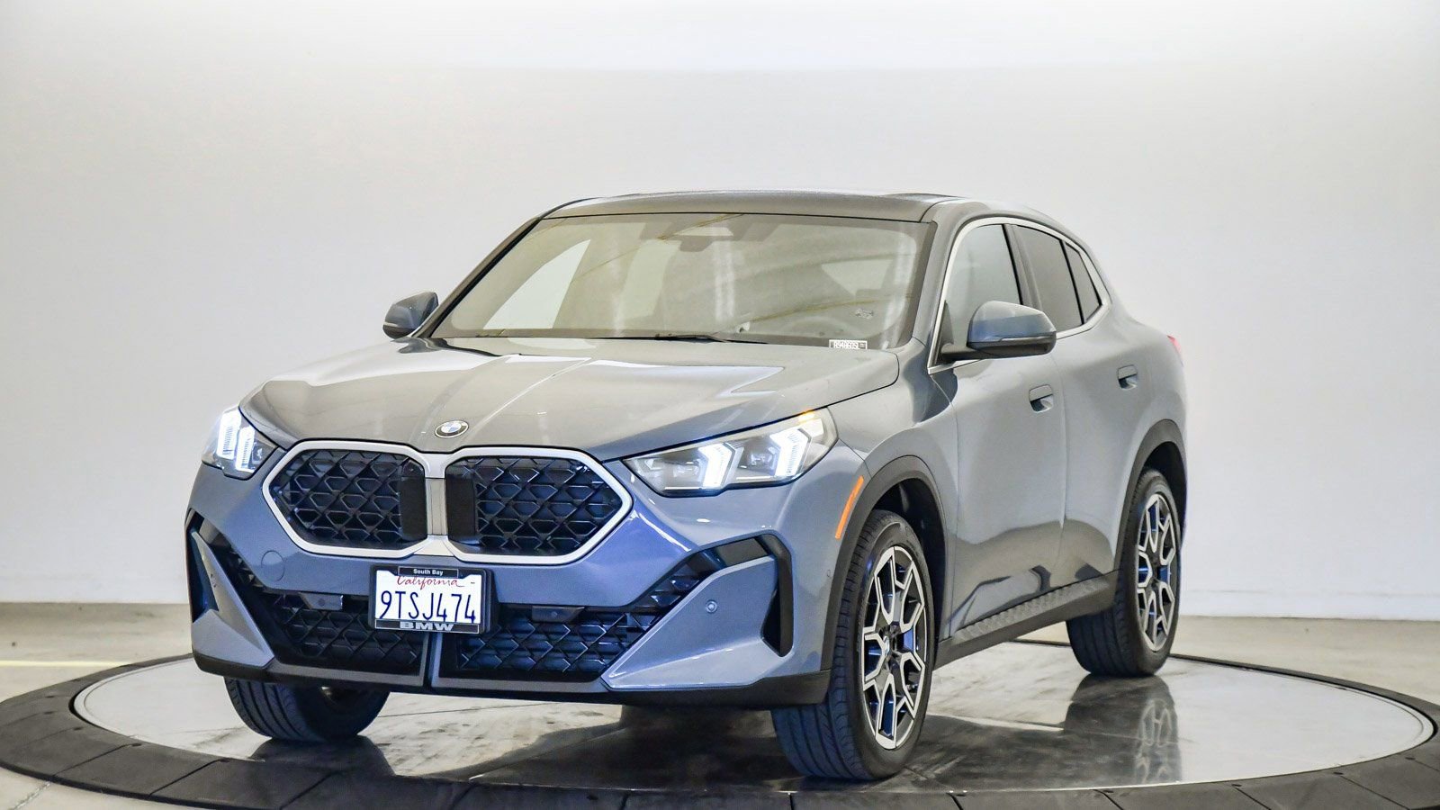 Used 2025 BMW X2 xDrive28i w/ Premium Package