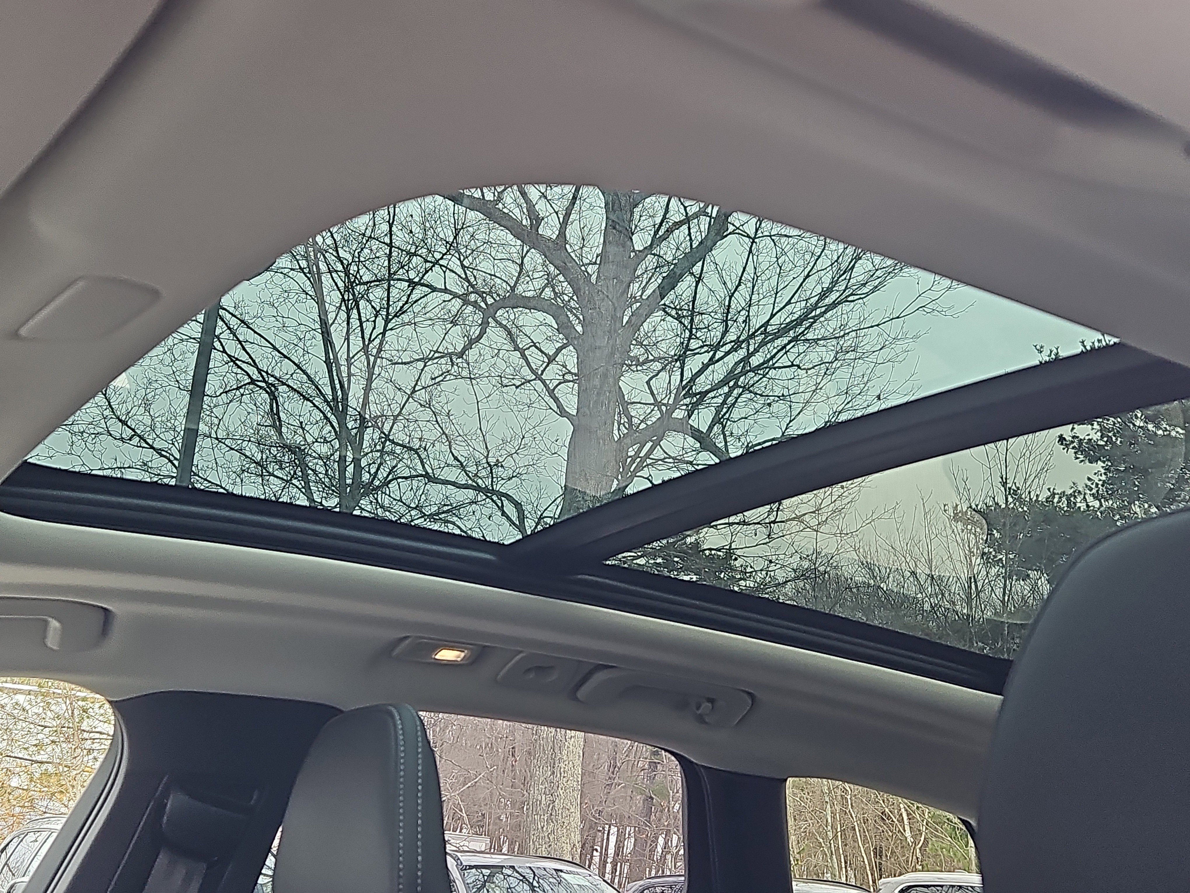 New 2026 Volvo XC60 B5 Ultra w/ Protection Package Premier image 6