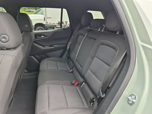 Used 2025 Chevrolet Equinox LT w/ Safety and Technology Package AWD/4WD image 27