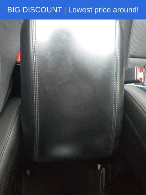 Used 2023 Ford Explorer XLT AWD/4WD image 36