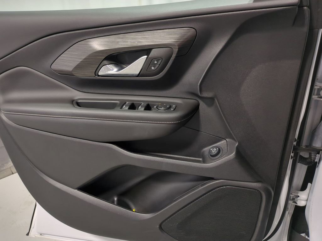 Used 2022 GMC Terrain SLE w/ Driver Convenience Package image 35