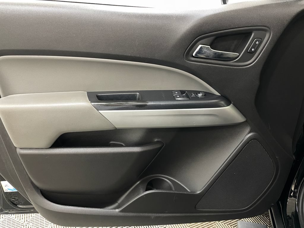 Used 2016 Chevrolet Colorado LT w/ LT Convenience Package AWD/4WD image 22