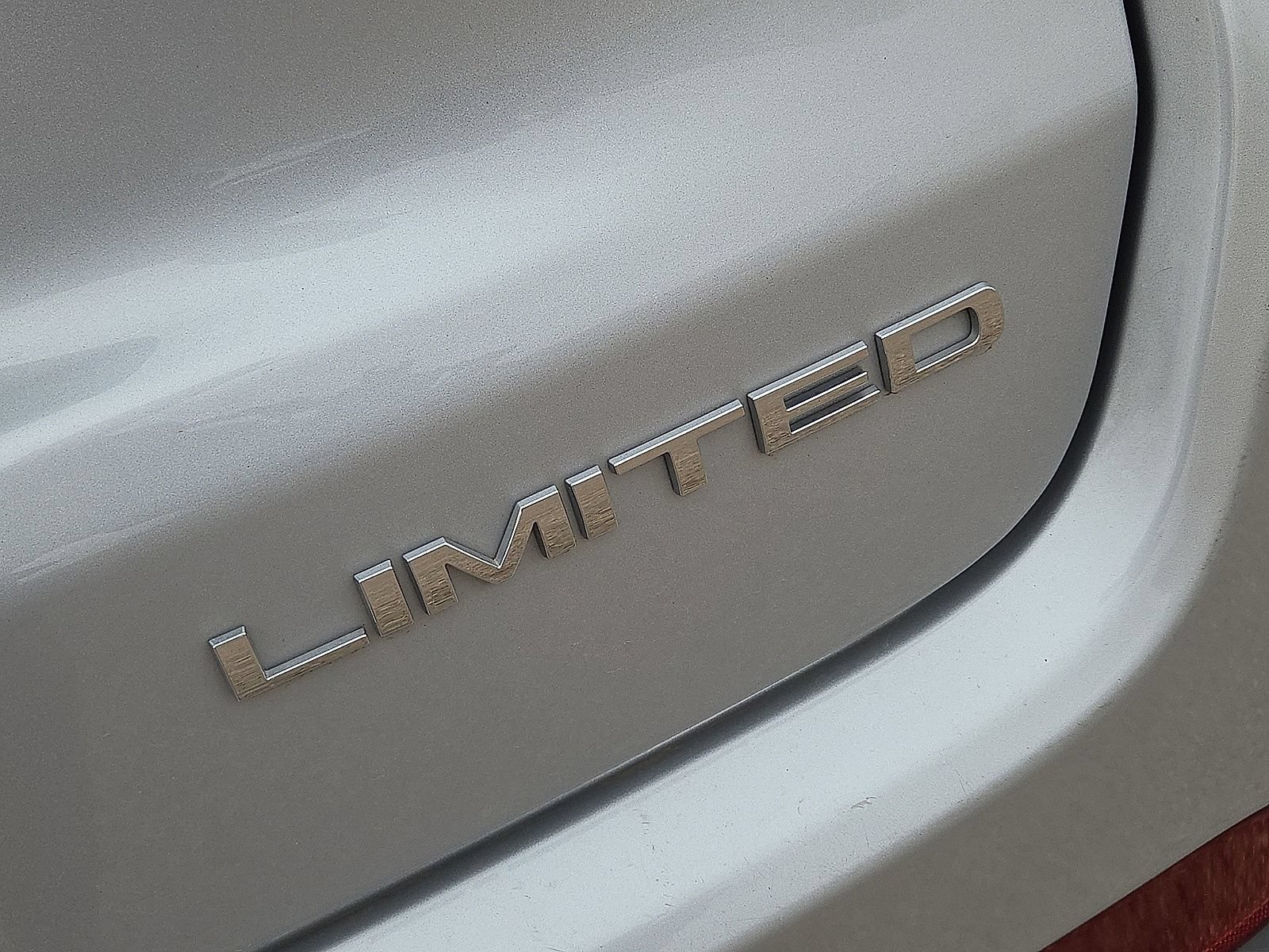 Used 2025 Jeep Compass Limited AWD/4WD image 13